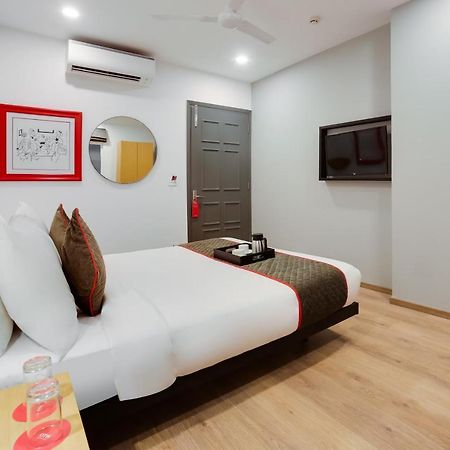 ホテルOyo Townhouse 019 Anand Vihar ニューデリー エクステリア 写真