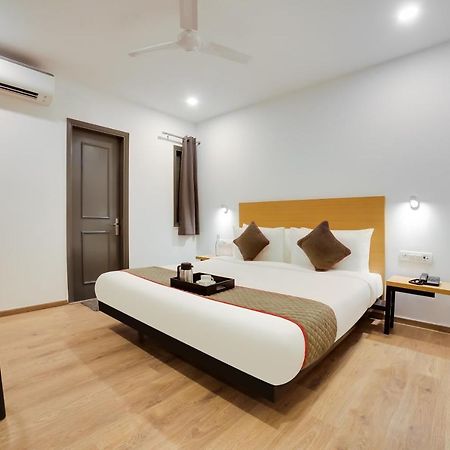 ホテルOyo Townhouse 019 Anand Vihar ニューデリー エクステリア 写真
