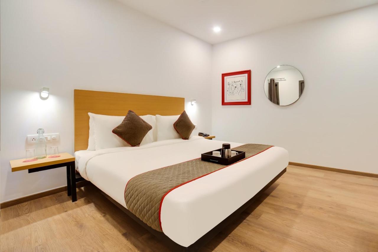 ホテルOyo Townhouse 019 Anand Vihar ニューデリー エクステリア 写真