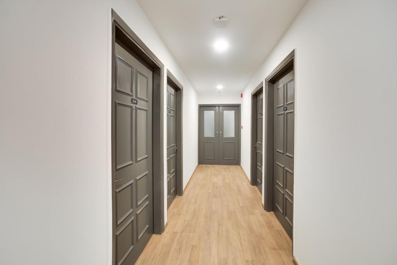 ホテルOyo Townhouse 019 Anand Vihar ニューデリー エクステリア 写真