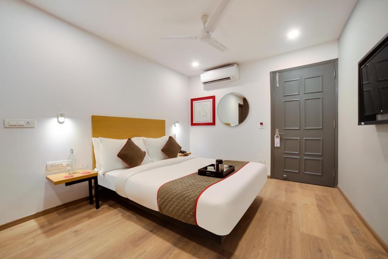 ホテルOyo Townhouse 019 Anand Vihar ニューデリー エクステリア 写真